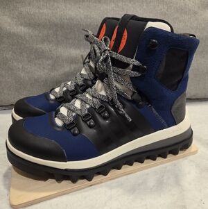 Adidas By Stella McCartney Eulampis Boots Women's Size 8.5 Blue/Black
